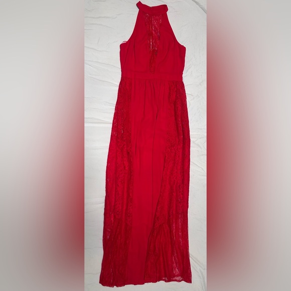 Express Red Lace Halter Maxi Dres size 6 NWOT - Picture 2 of 7